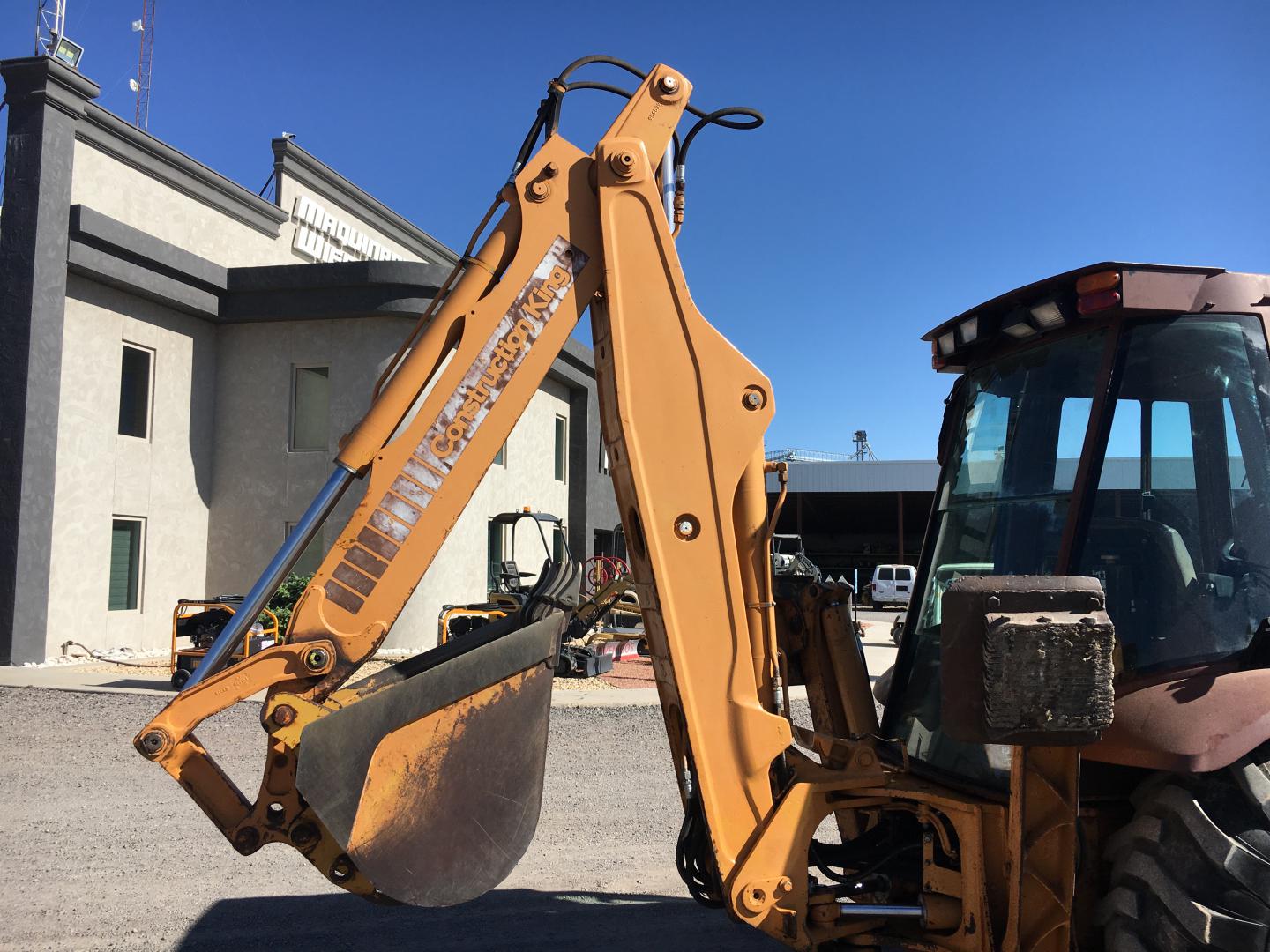 ./imagenes/INVOICE/2019/15940/RETROEXCAVADORA CASE 580SK (18).JPG